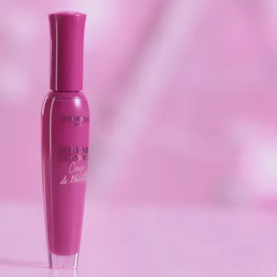Bourjois pogrubiający i podkręcający tusz do rzęs z olejkiem arganowym Volume Glamour Coup de Théâtre 02 Black 